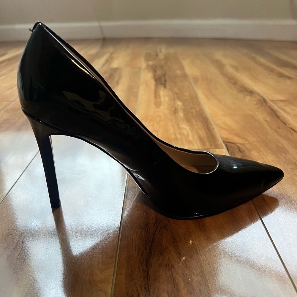 Elegant Black Stiletto Heels